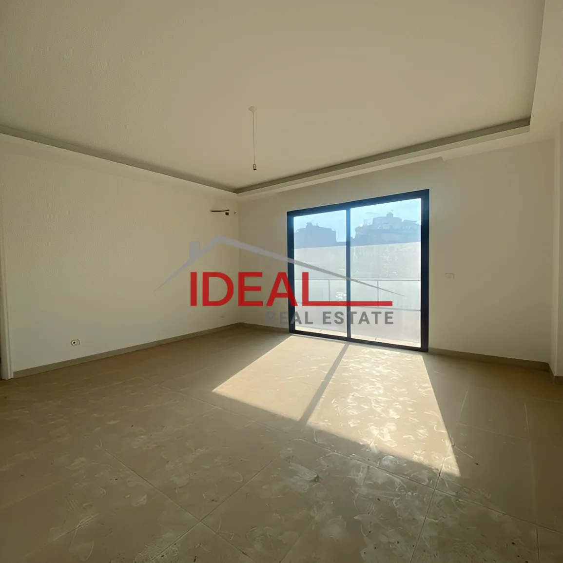 Apartment for Sale in Ain el remmeneh, baabda - 3 bed, 4 bath