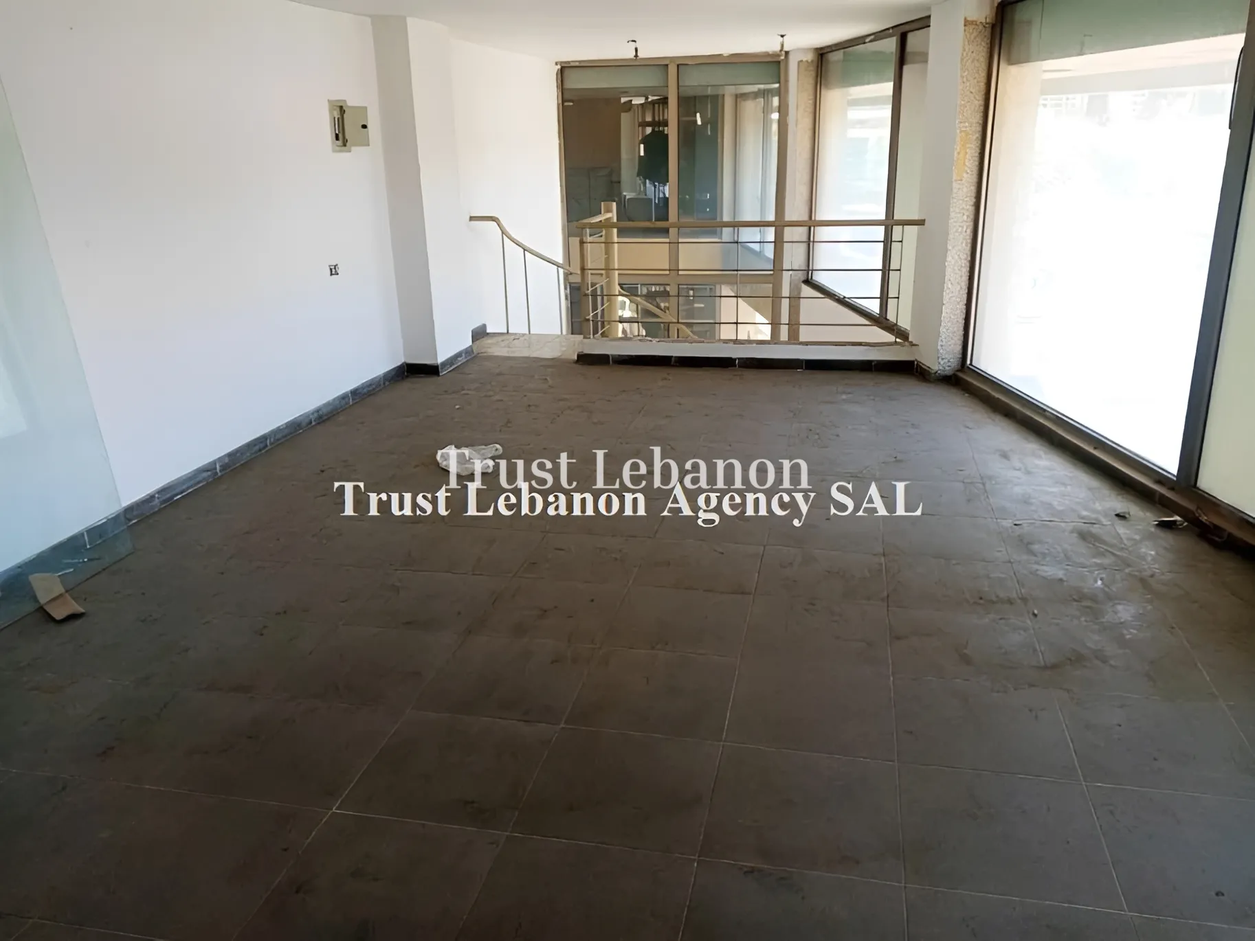 Showroom for rent in Hazmieh, Lebanon