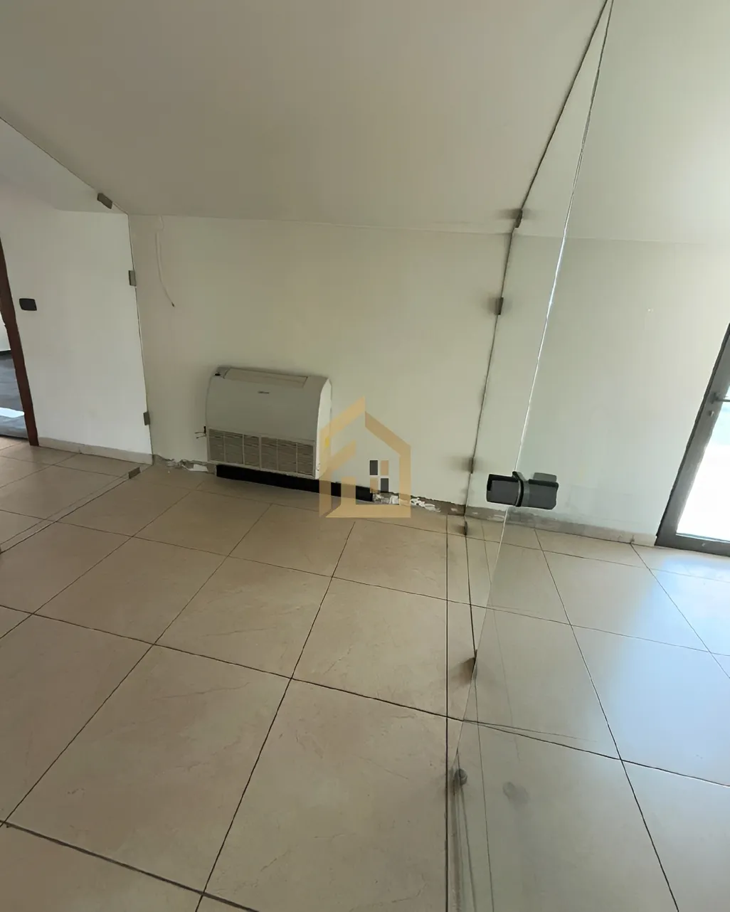 Office for rent in WJ98+96V, Bayada Main Road, Rabieh, Lebanon