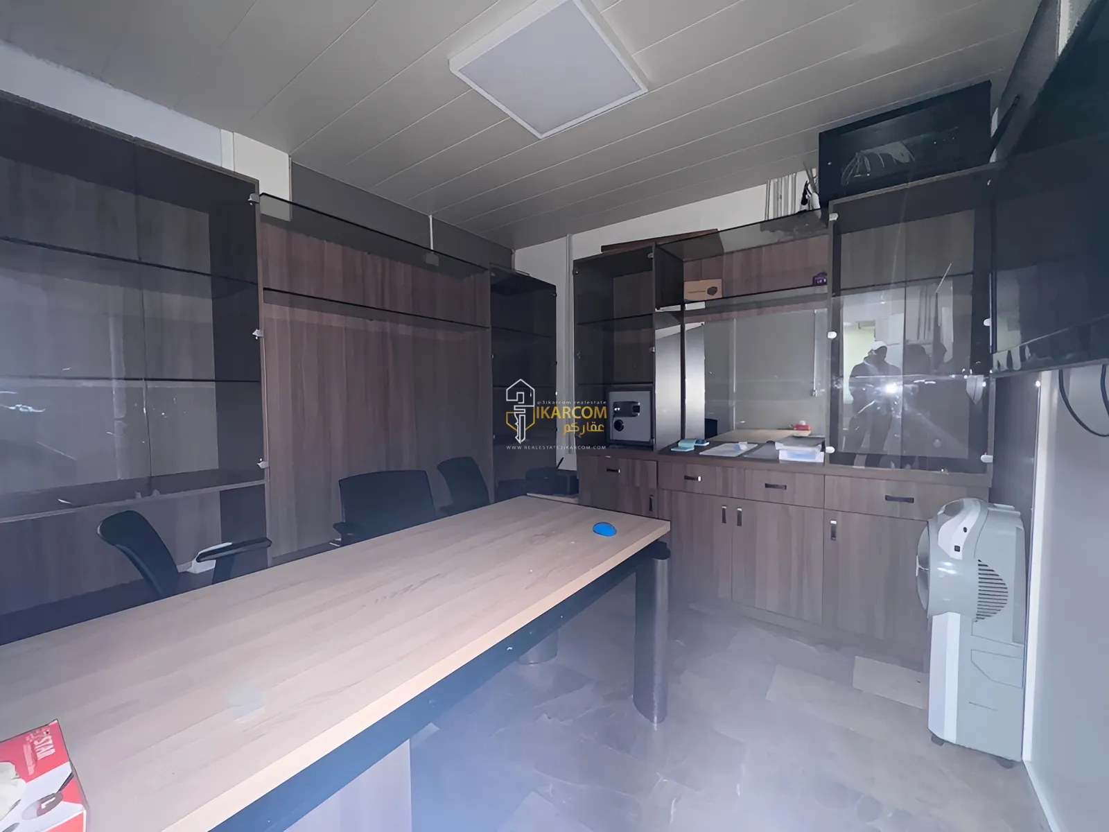 Shop for sale in Dekweneh