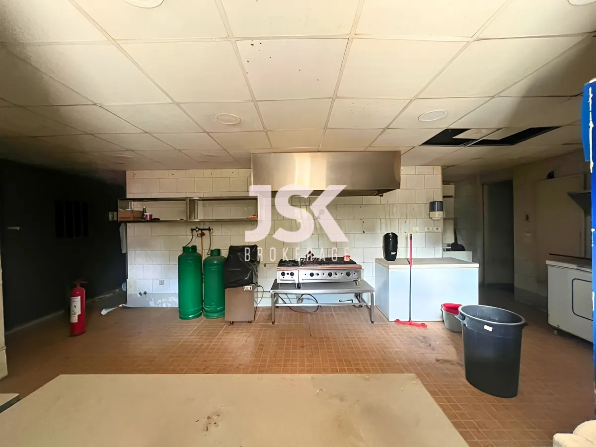 Restaurant for Rent in Monot, Beirut, Lebanon