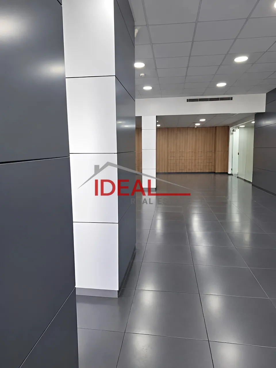 Showroom for rent in Ghazir
