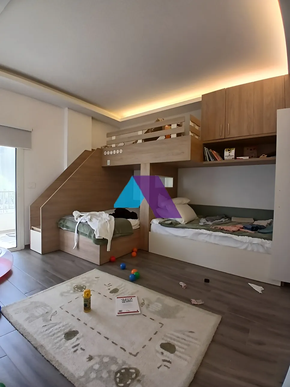 Apartment for Sale in Ballouneh