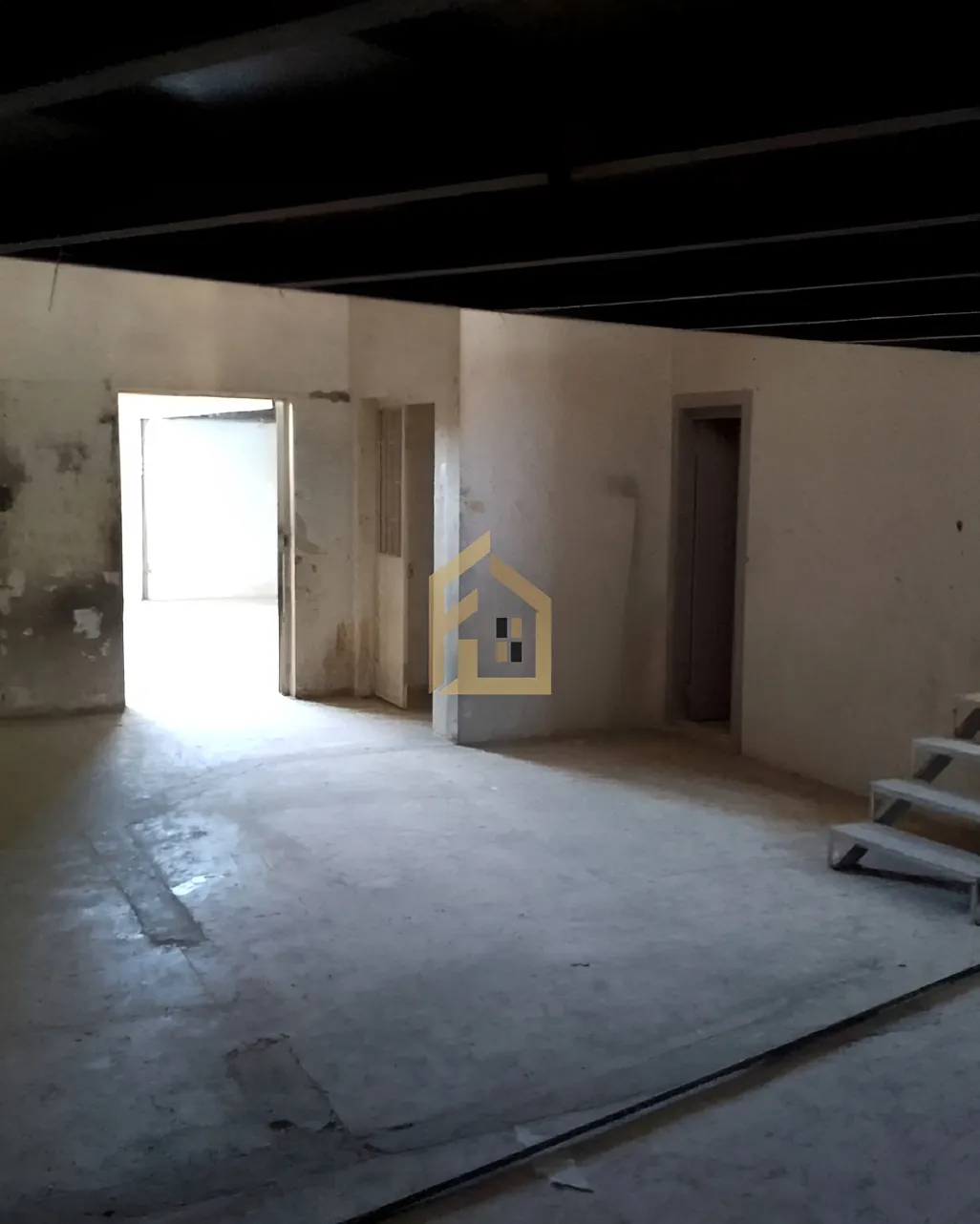 Warehouse for sale in Zalqa, Lebanon
