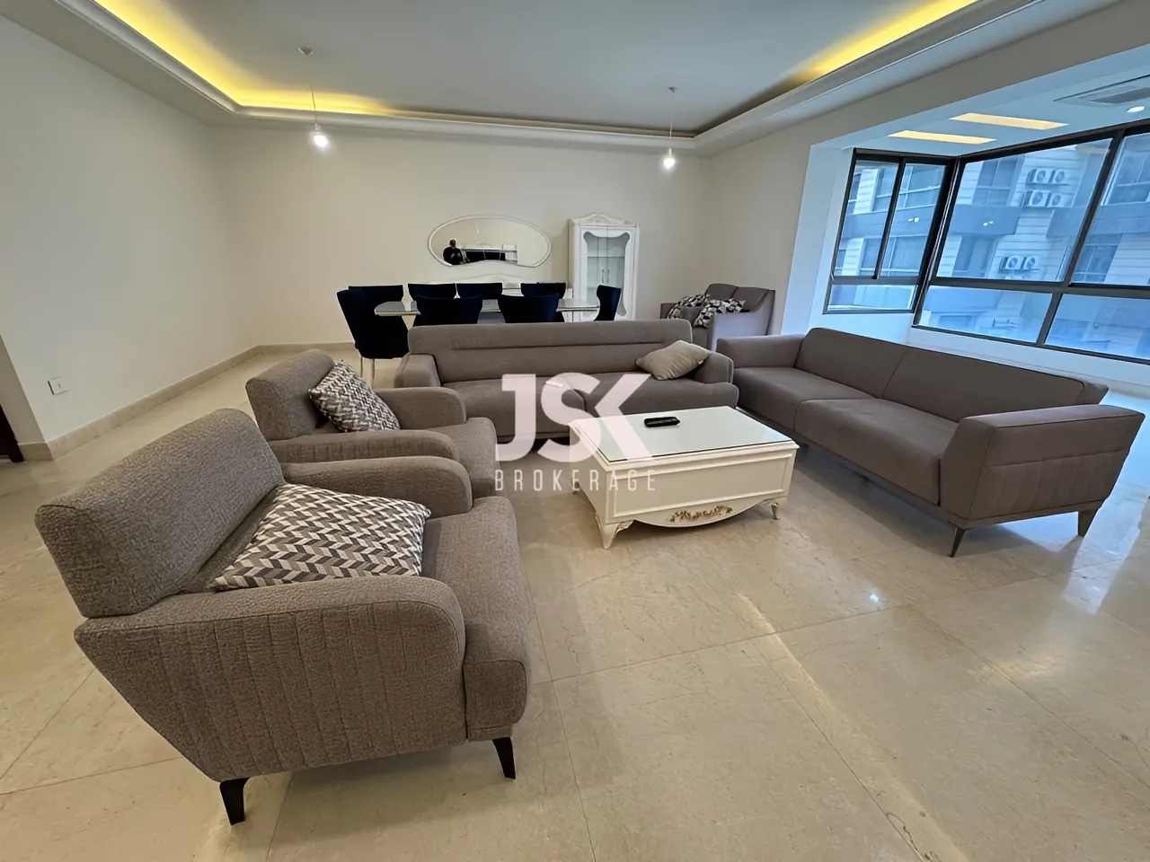 Apartment for Sale in Msaytbeh