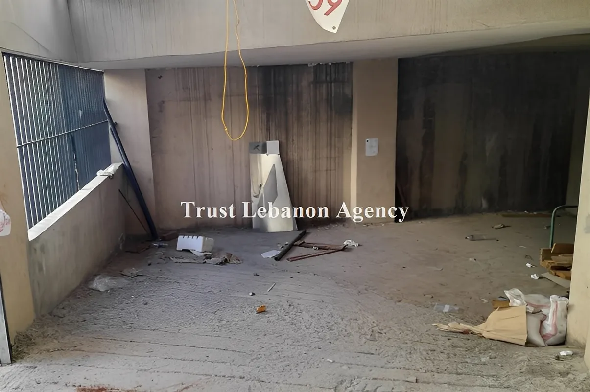 Commercial Property For Sale in Baabda, Hadath