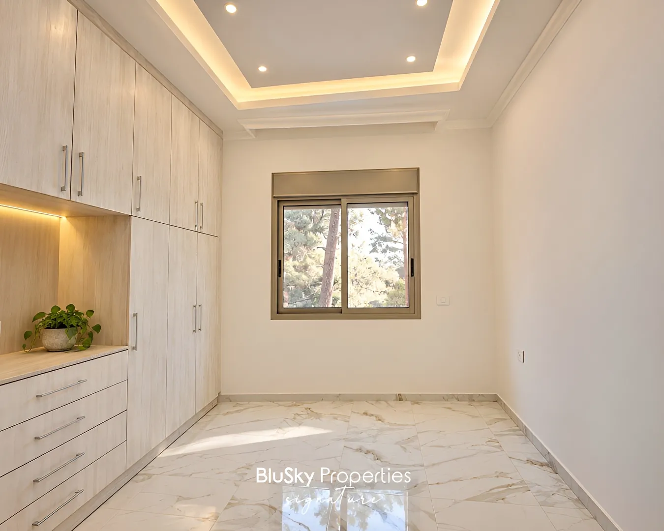 Apartment for sale in Jouret El Ballout