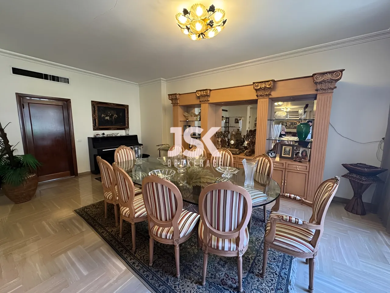 Apartment for Sale in Ras Beirut - 4 bed, 4 bath