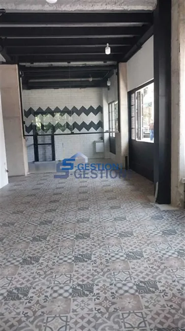 Shop for Sale in Mar Mikhael