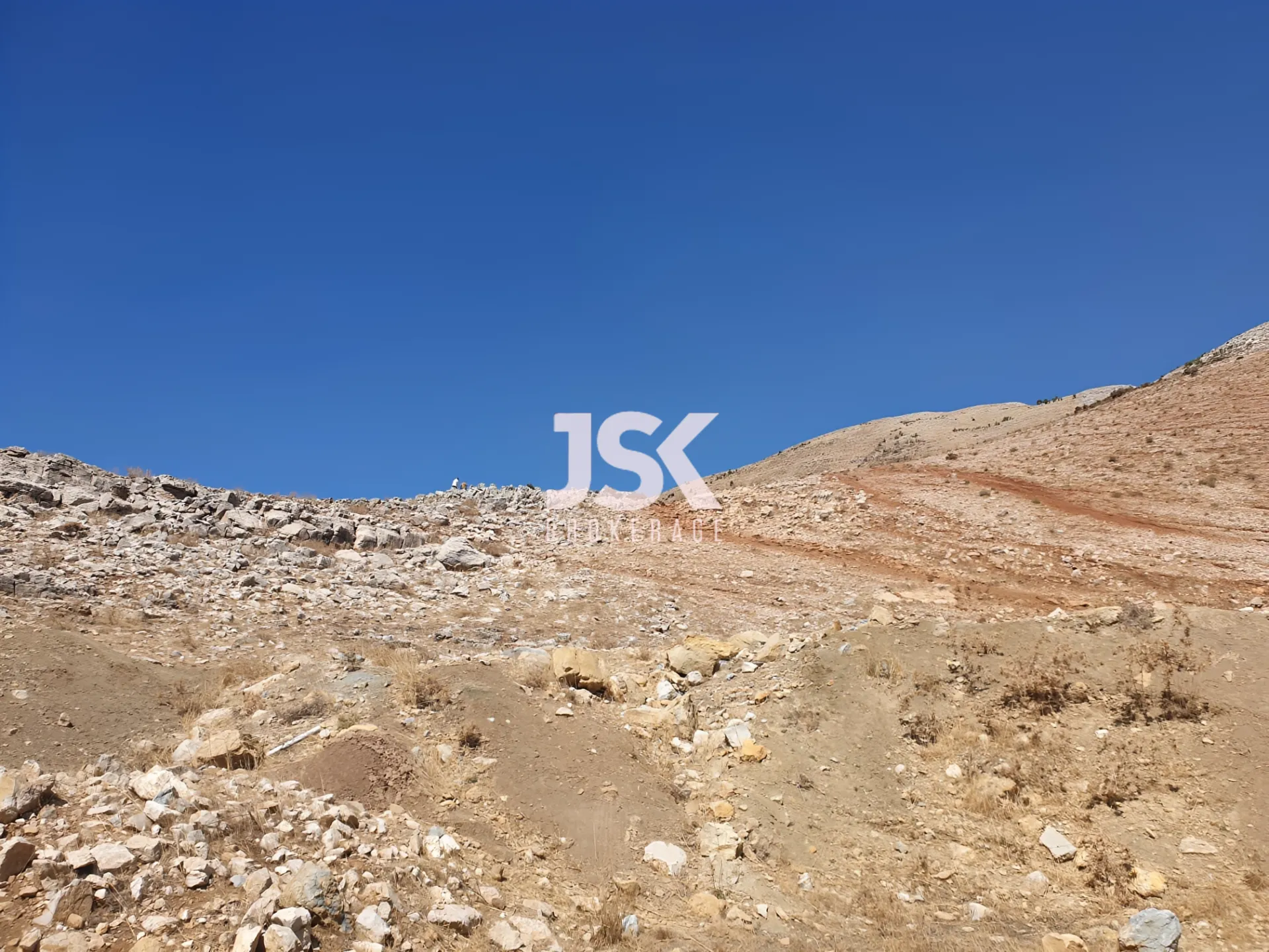 Land for Sale in Falougha-Khalouat