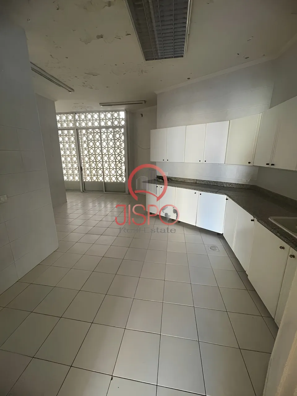 Apartment for Rent in Ain El Tineh