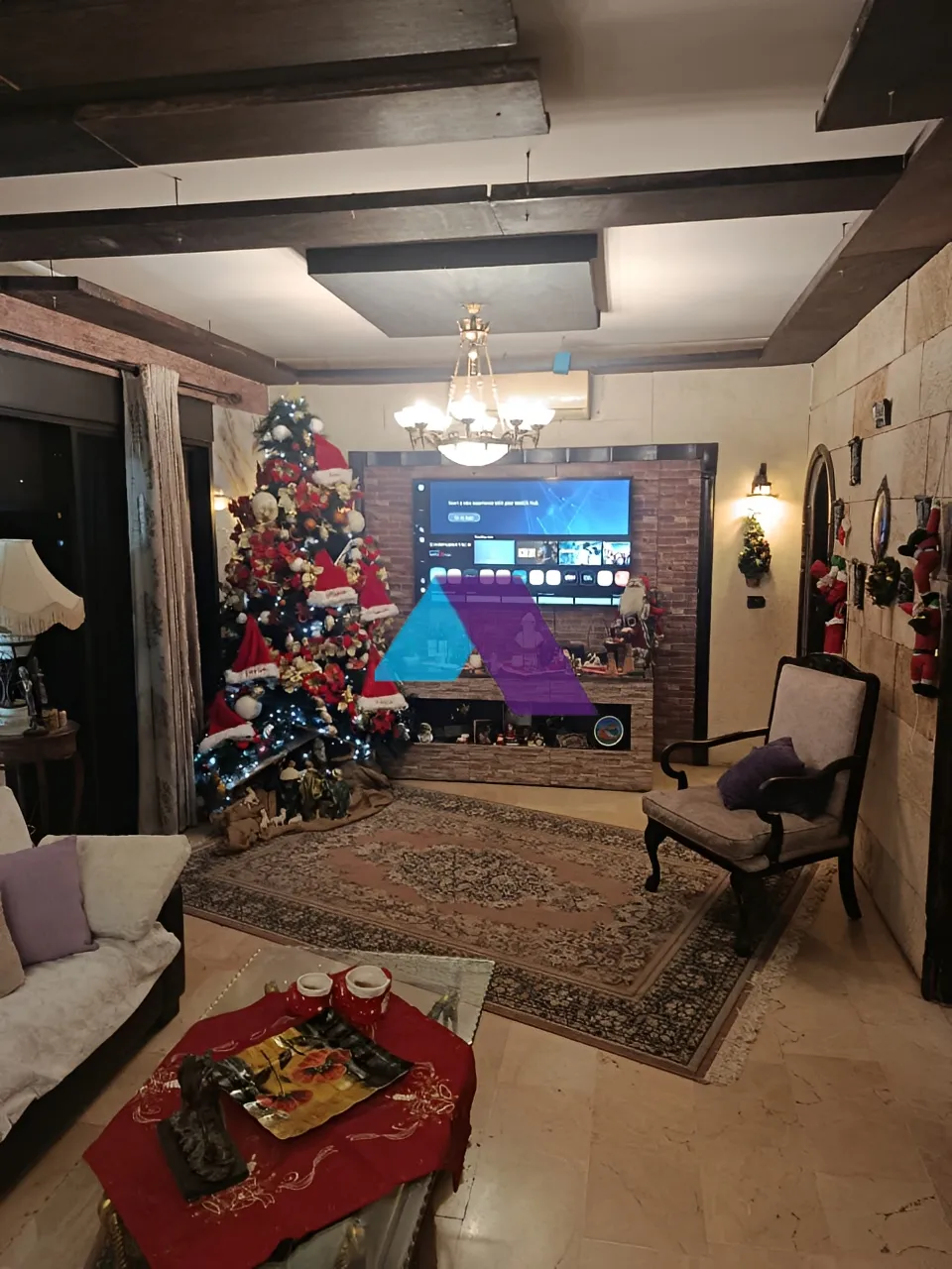 Apartment for Sale in Ain El Remmaneh - 5 bed, 4 bath