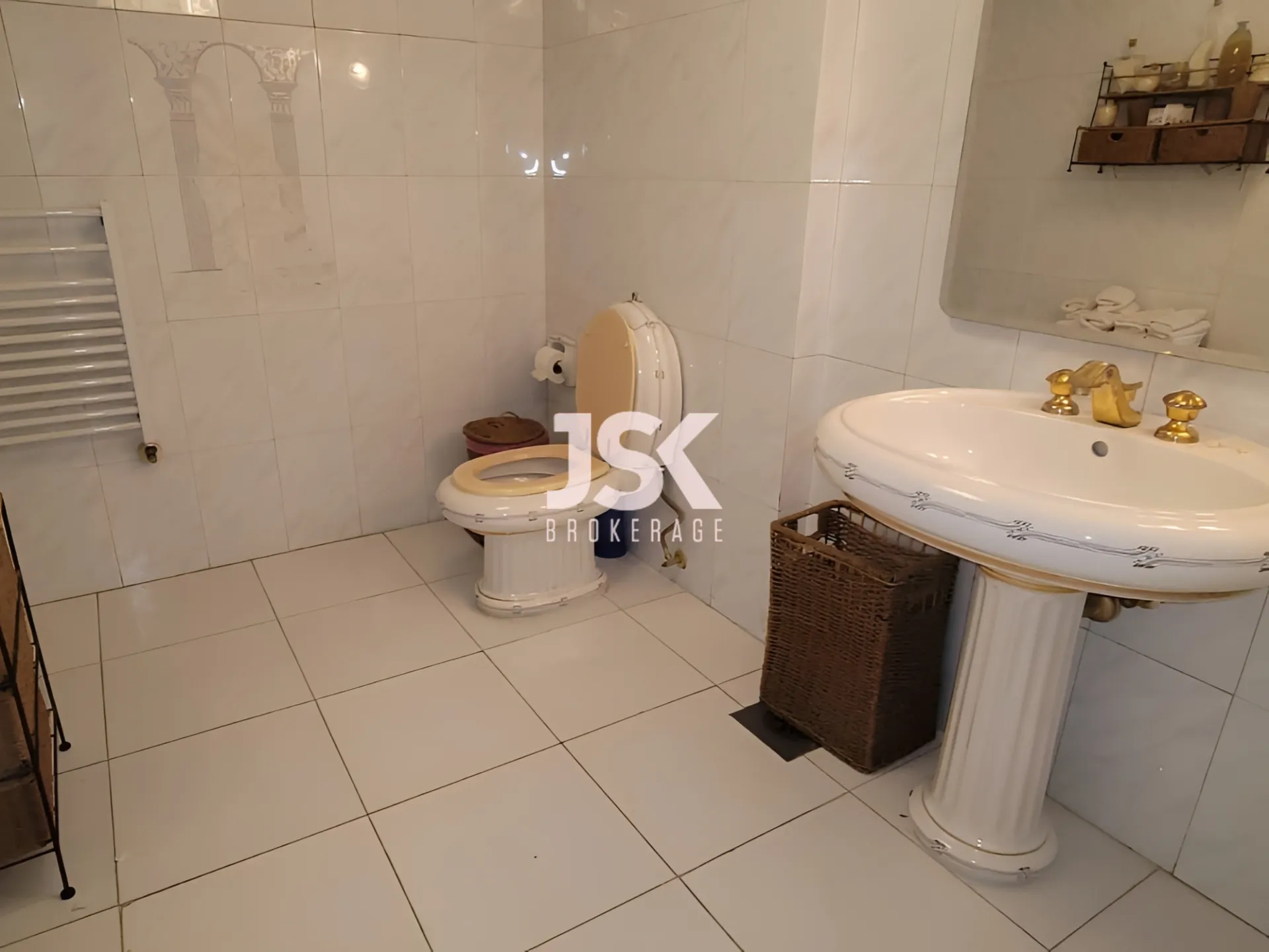 Apartment for Sale in Sahel Aalma