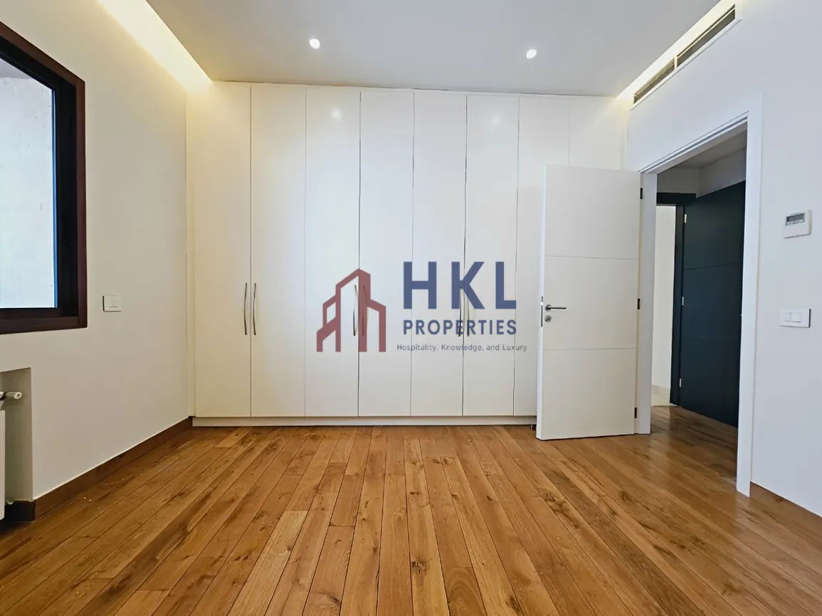 Apartment for sale in Hamra