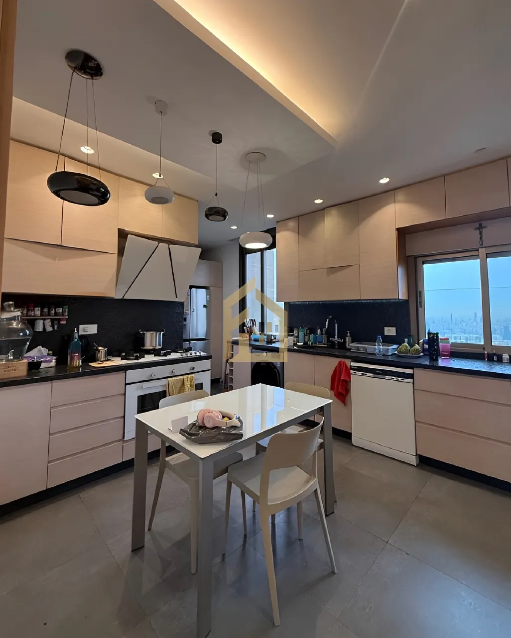Apartment for sale in Ain Saadeh, Lebanon - 4 bed, 6 bath