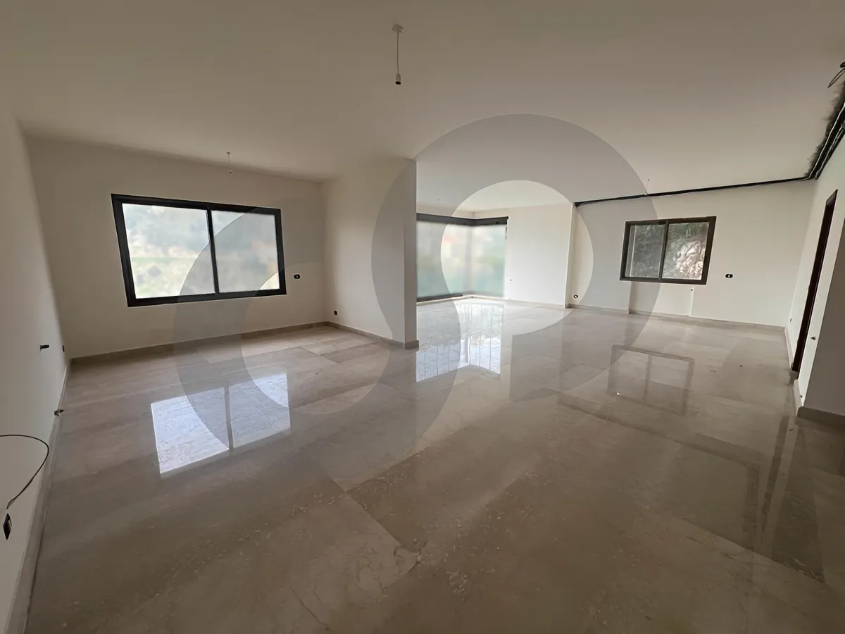 Apartment for Sale in Rabweh, Metn - 3 bed, 3 bath