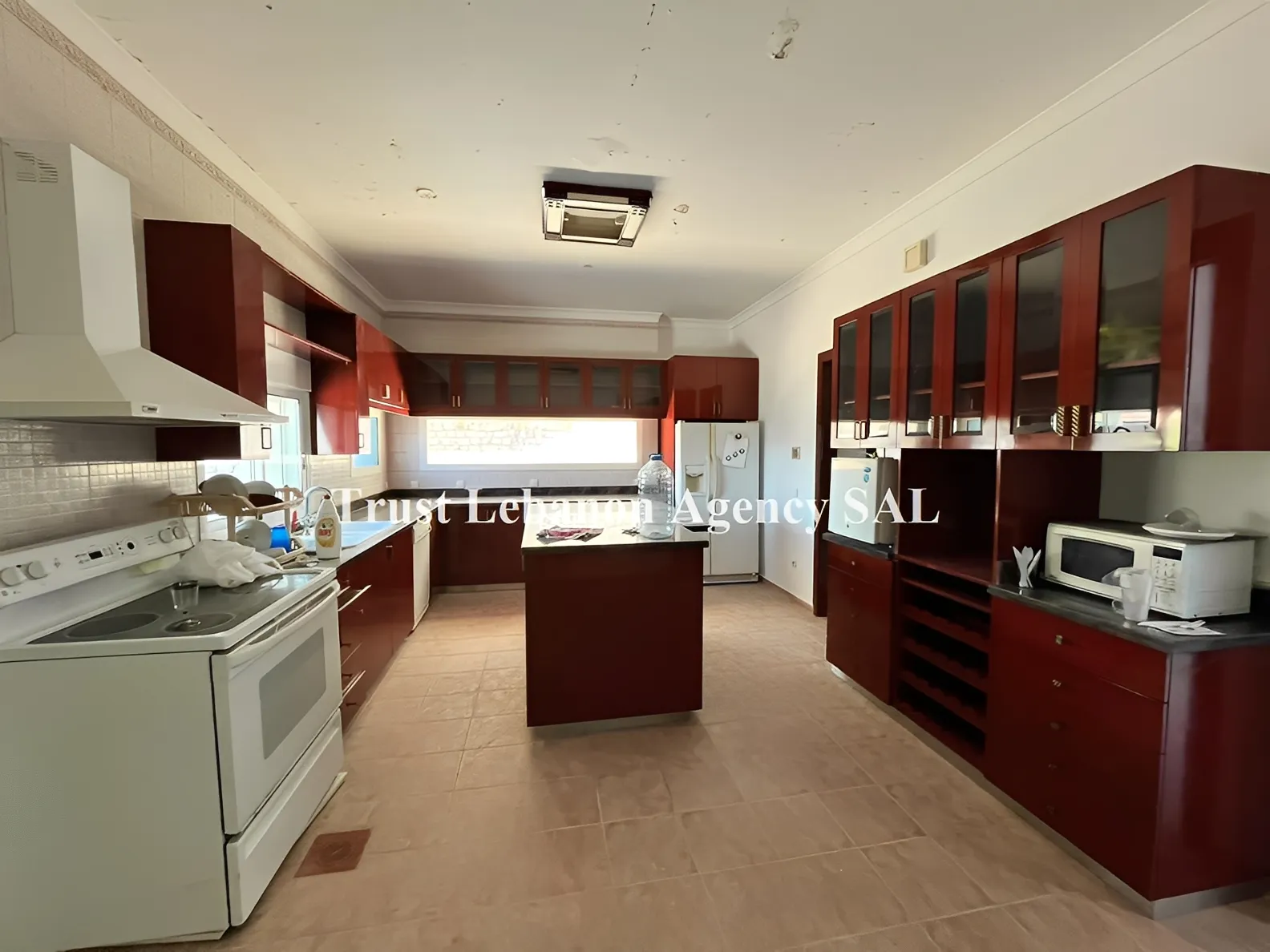 Villa for Sale in Keserwan Kfaraab