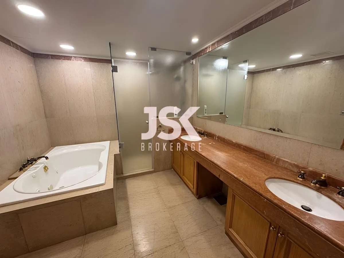 Apartment for Sale in Hamra, Beirut, Lebanon