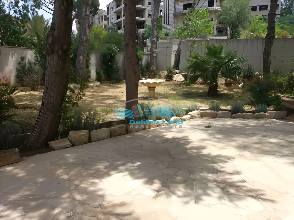 Villa for Sale in Aley, Lebanon - 4 bed, 4 bath