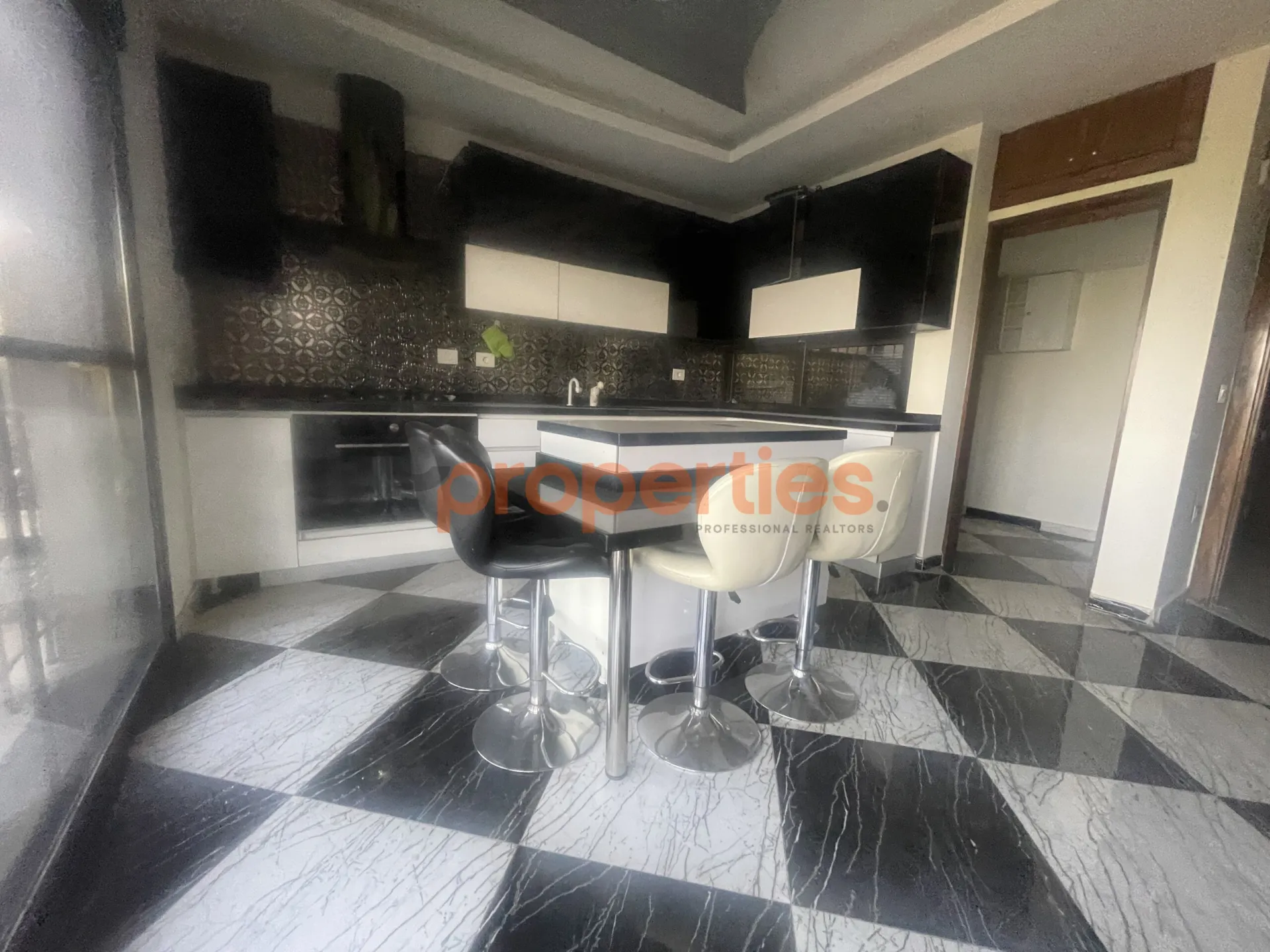 Apartment for Rent in Ajaltoun