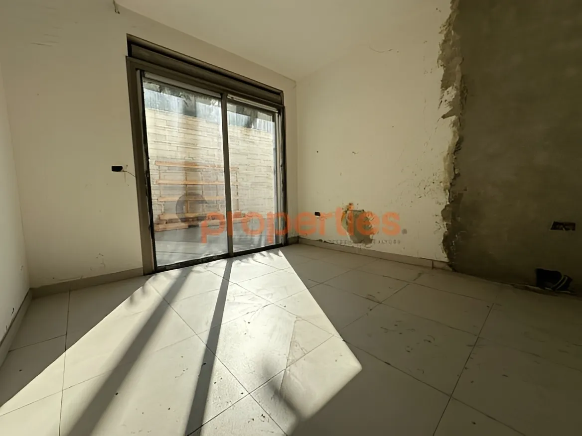 Apartment for Sale in Mtaileb