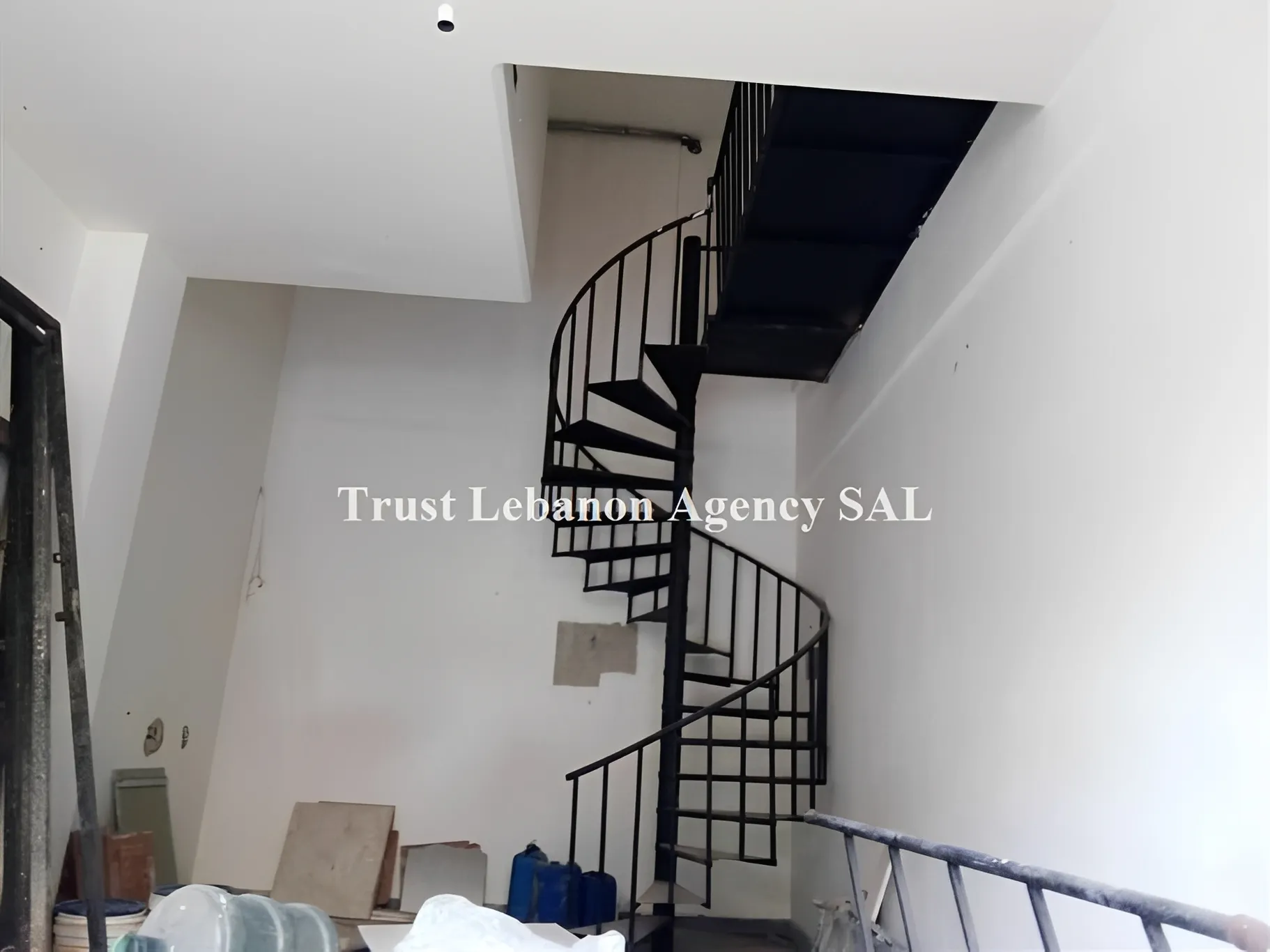 Shop For Sale in Beirut, Basta