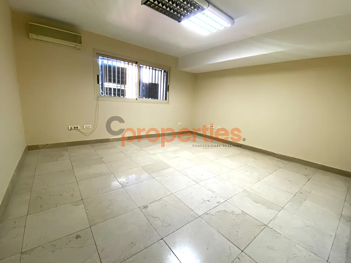 Showroom for Rent in Jal El Dib