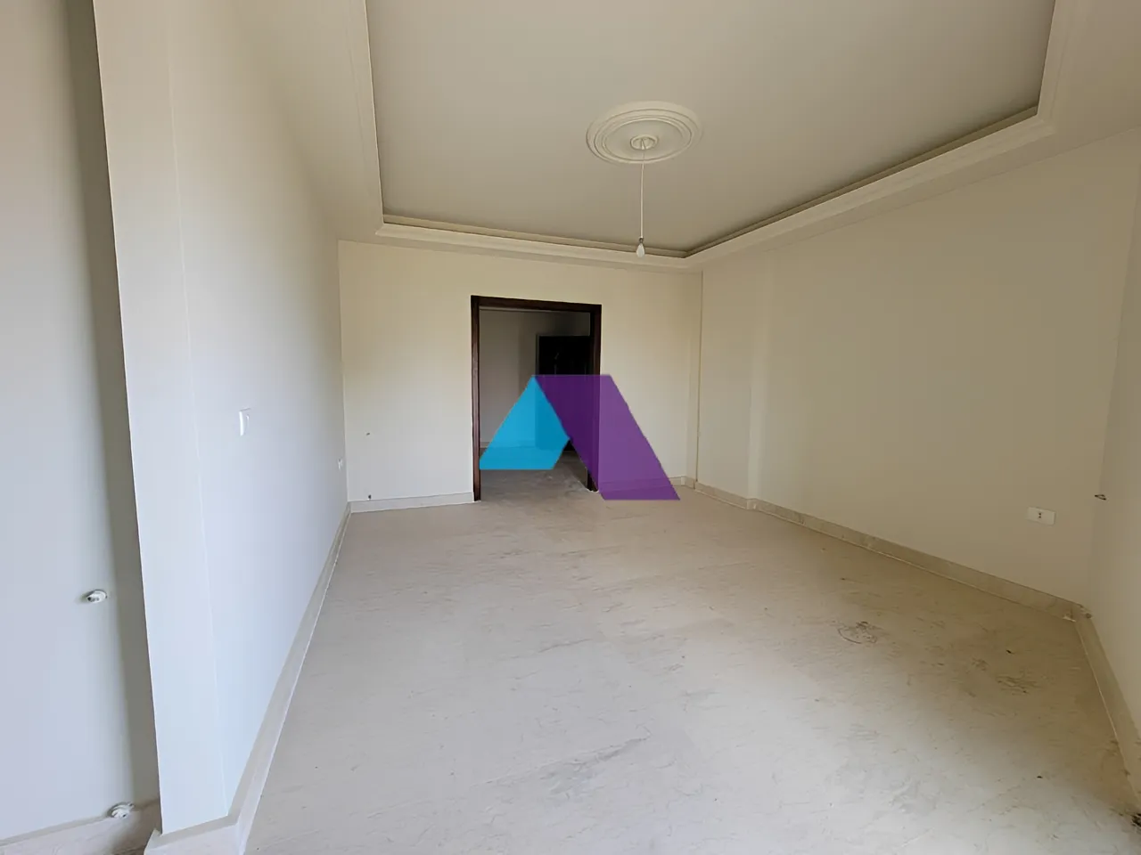 Apartment for Sale in Ballouneh