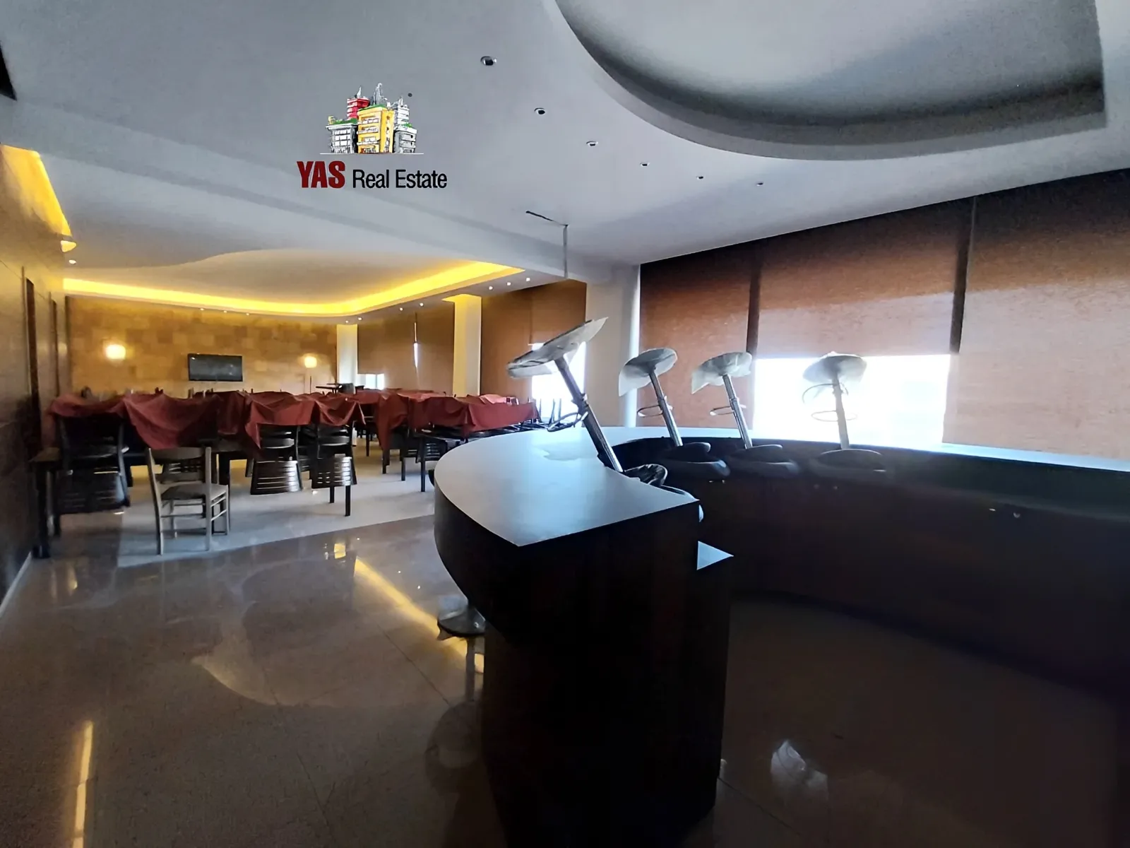 Restaurant for rent in Ghazir