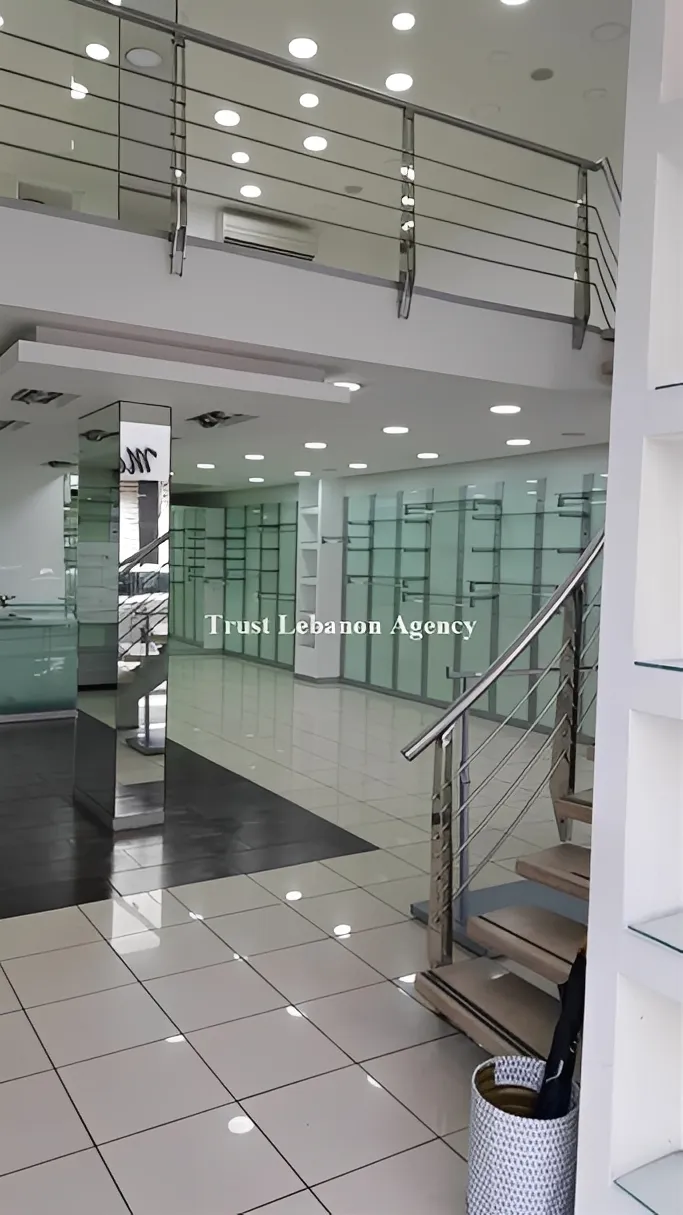 Shop for rent in Keserwan, Jounieh