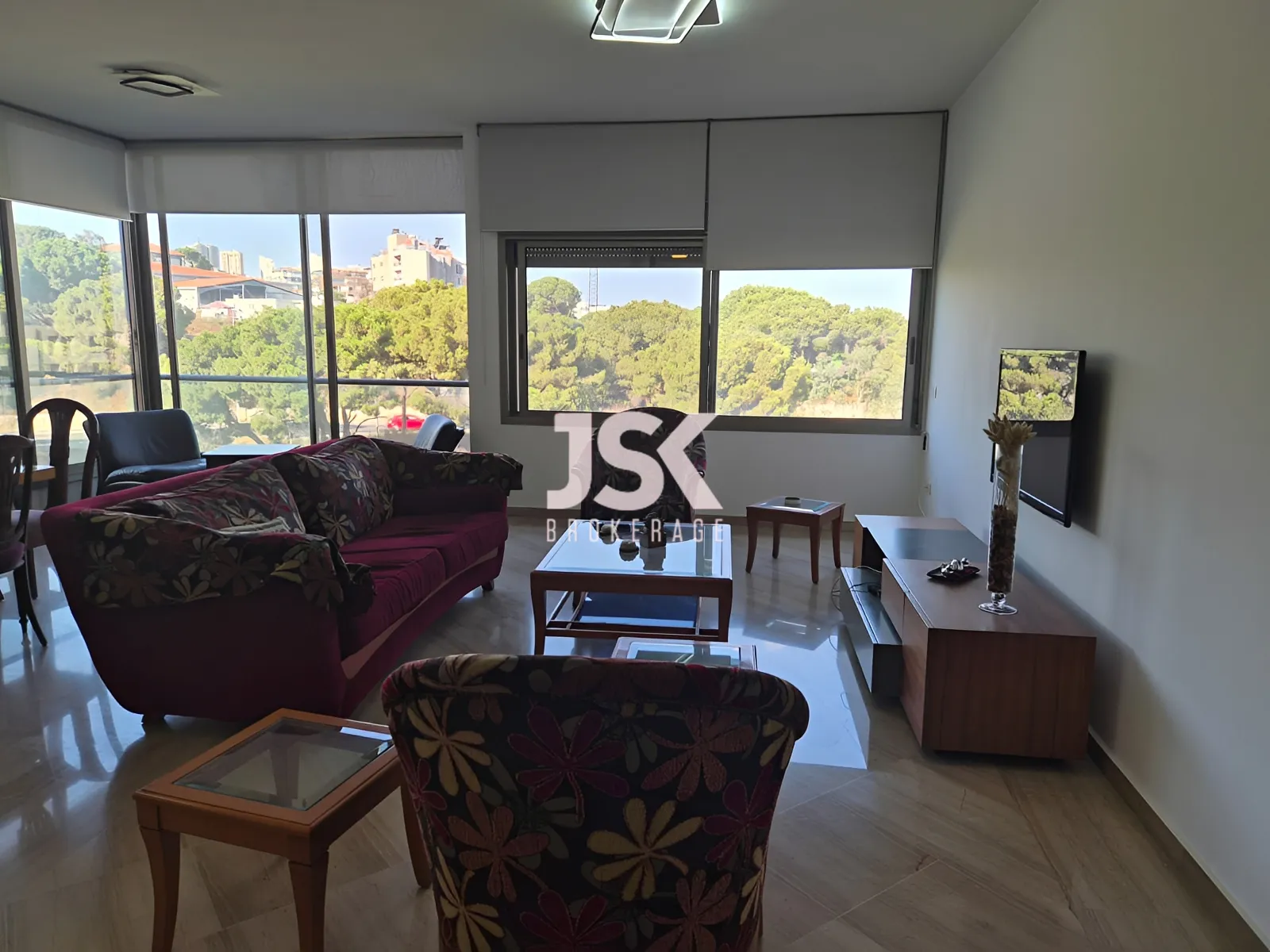 Apartment for Rent in Jdeideh - 3 bed, 3 bath