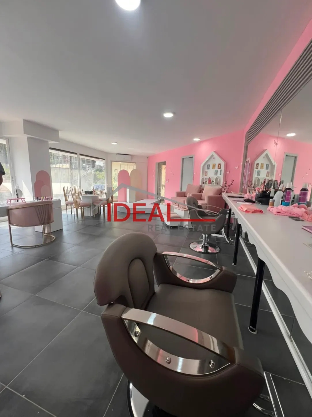 Shop for rent in Kaslik, Lebanon