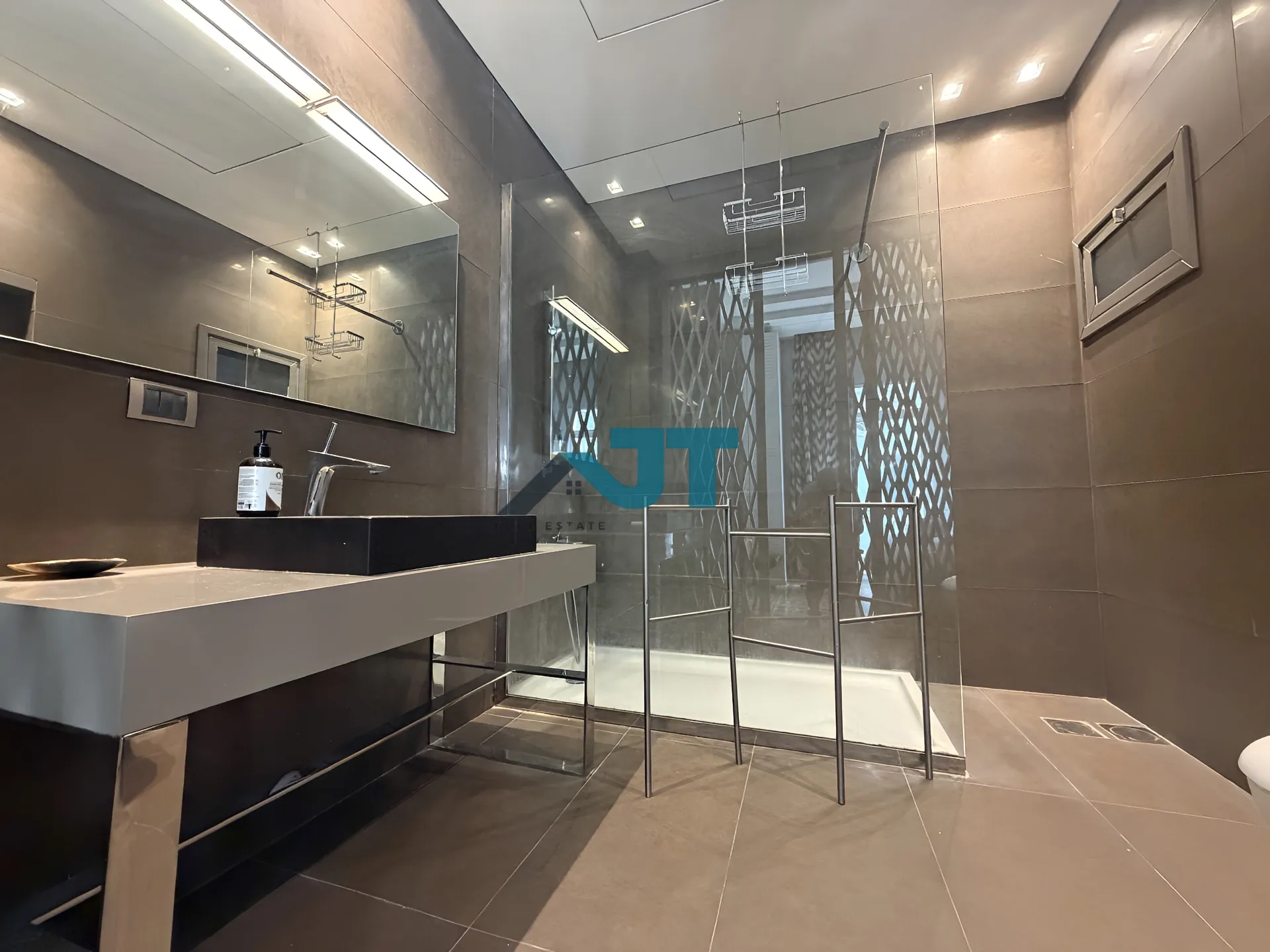 Apartment for rent in Gemmayzeh, beirut, lebanon