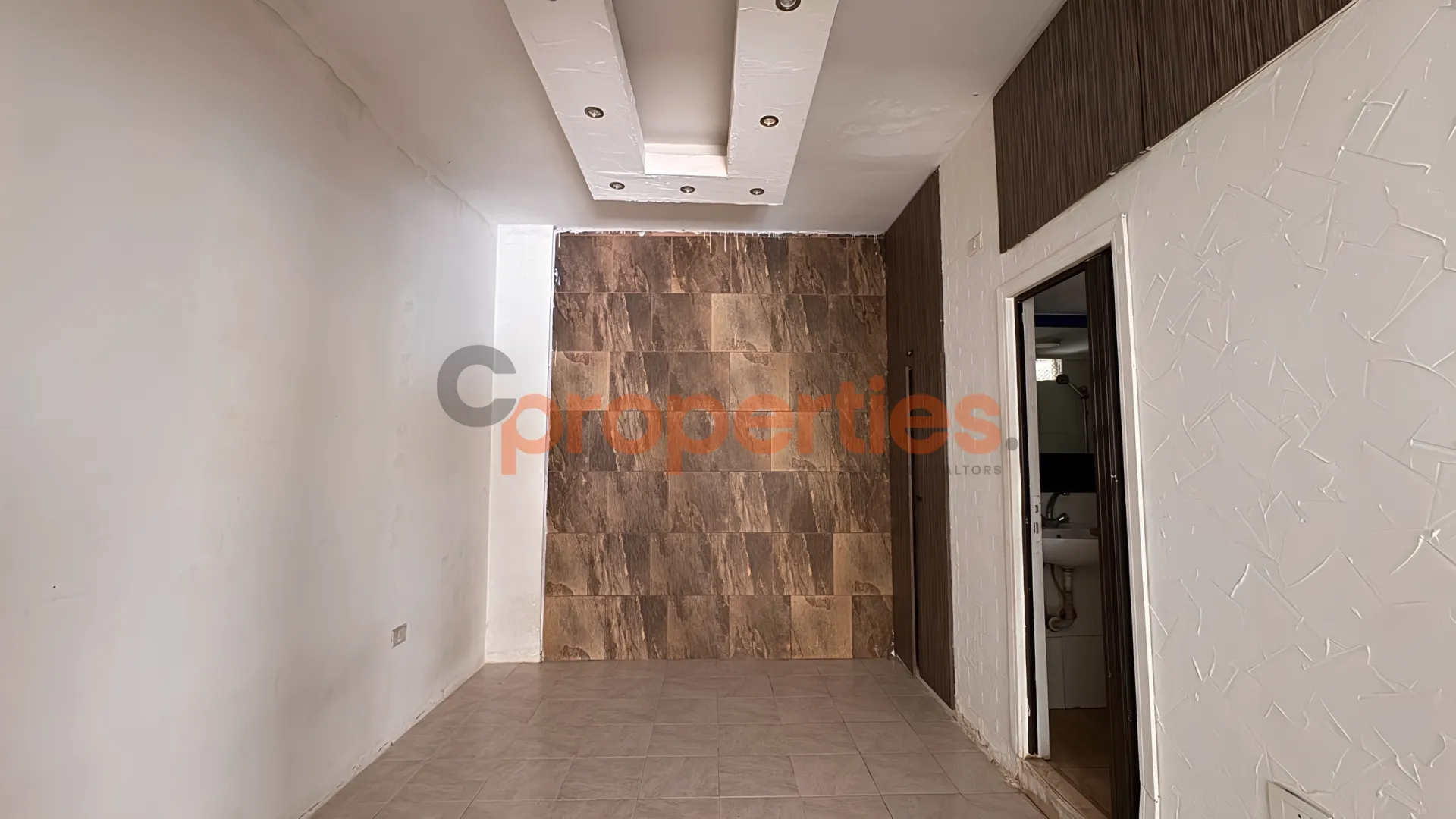 Shop for Rent in Aaoukar