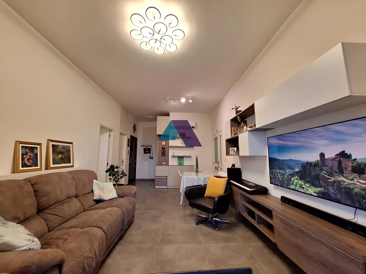 Apartment for Sale in Bouar, Lebanon - 2 bed, 2 bath