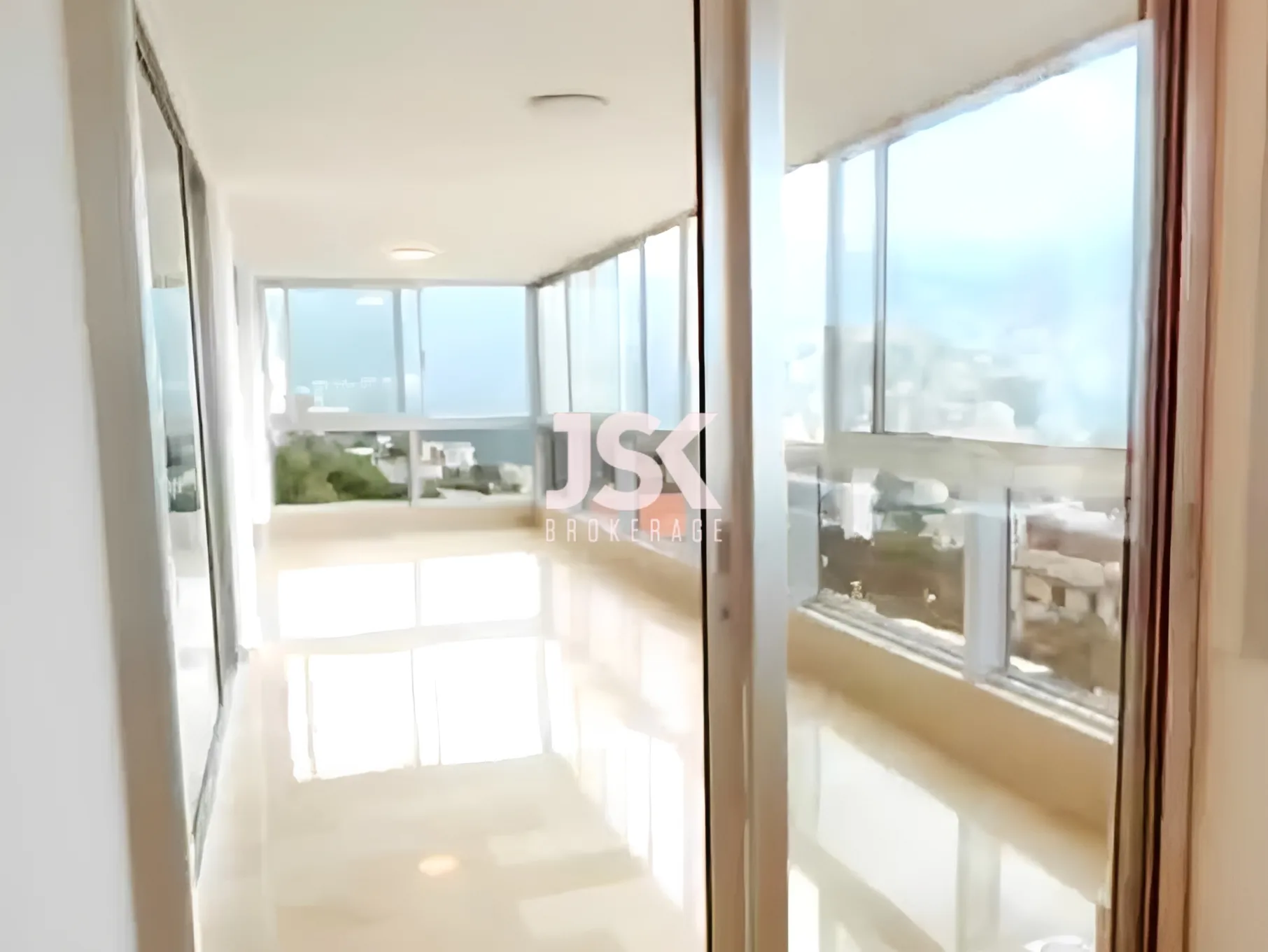 Apartment for Sale in Adma w Dafnah - 3 bed, 4 bath