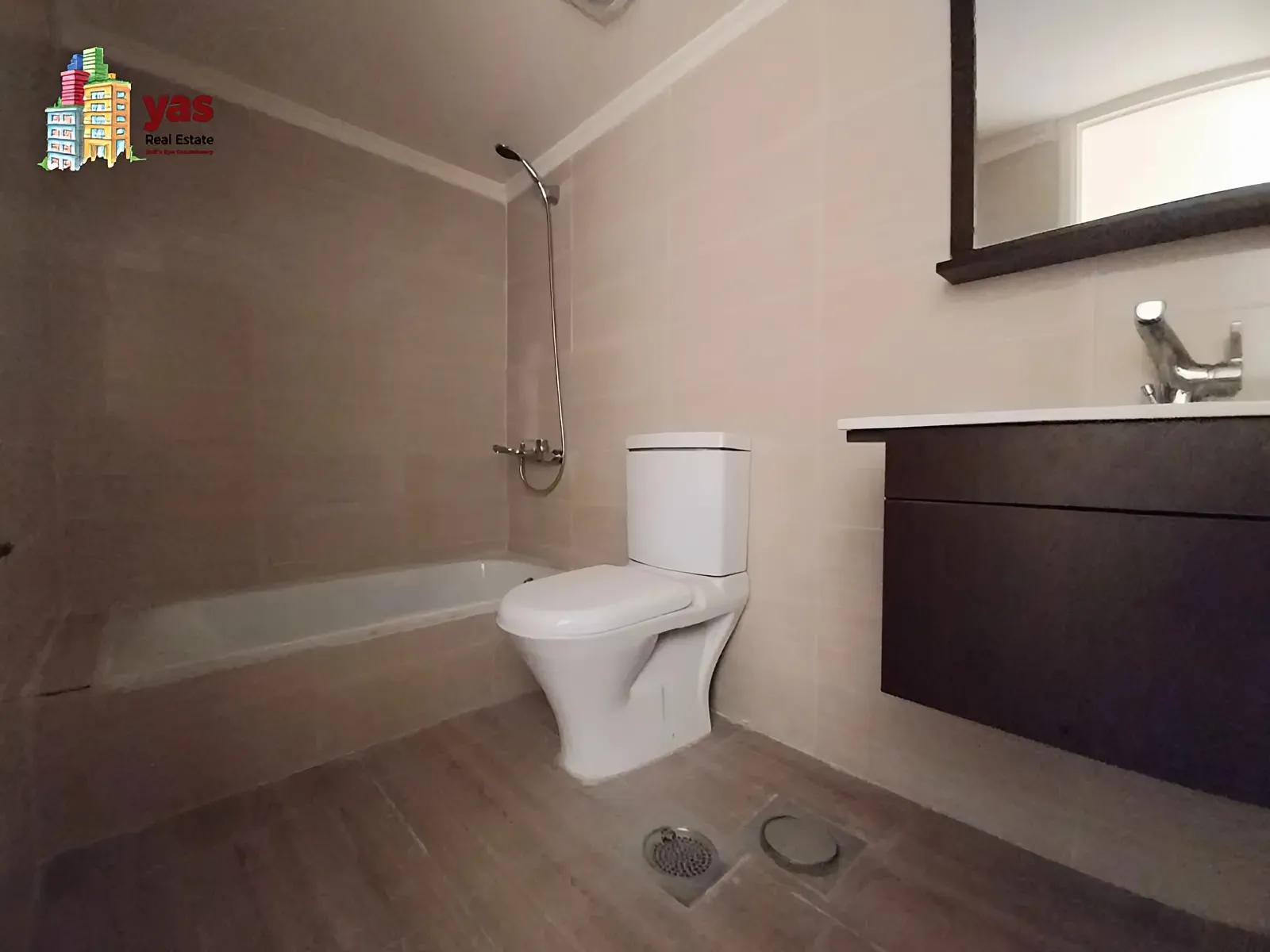 Apartment for Sale in Haret Sakhr - 3 bed, 4 bath