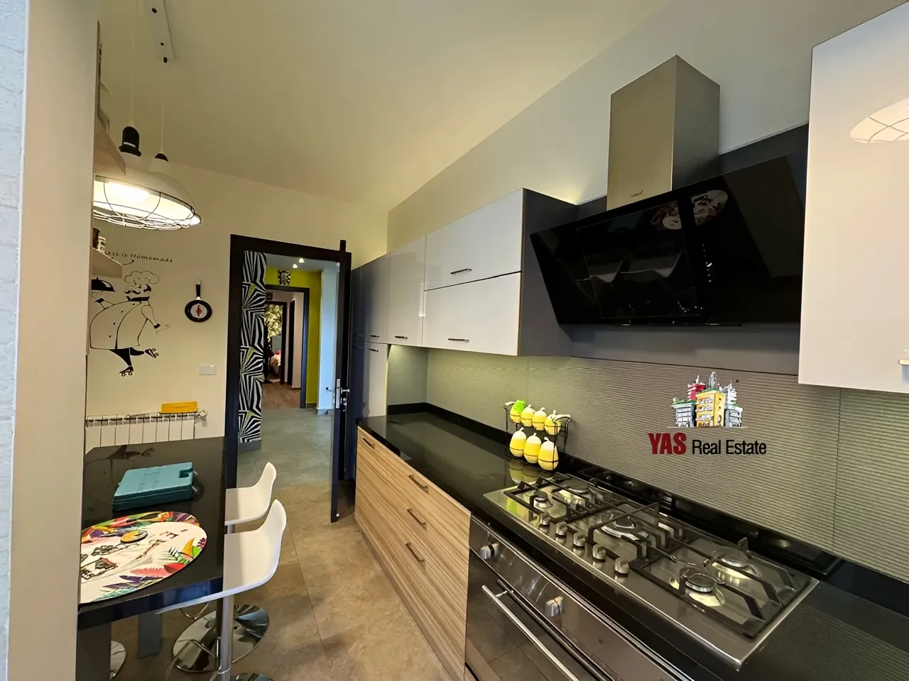 Apartment for Sale in Ballouneh