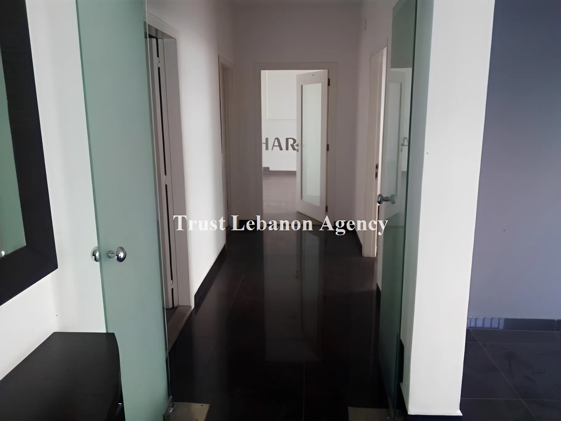 Commercial Property For Rent in Beirut, Ashrafieh