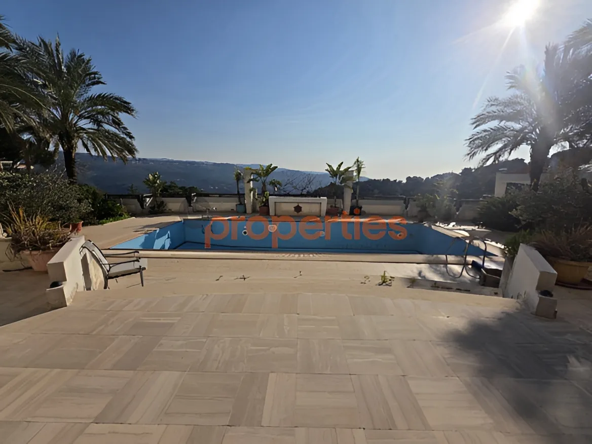 Apartment for Sale in Baabdat - 4 bed, 5 bath