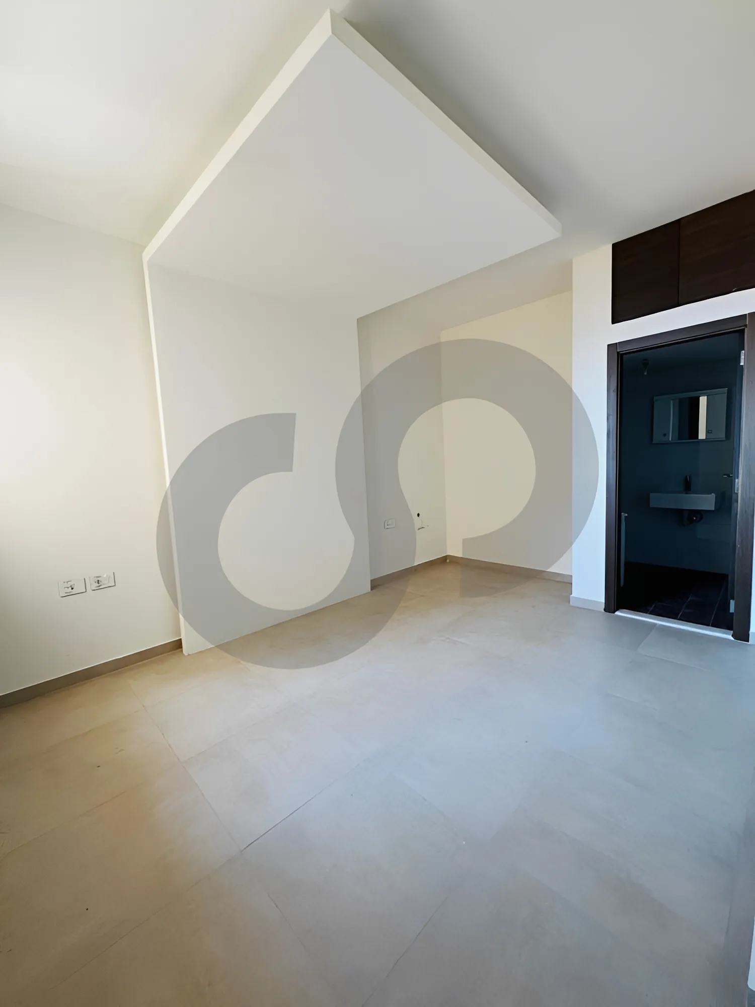 Building for Rent in Haret Sakher