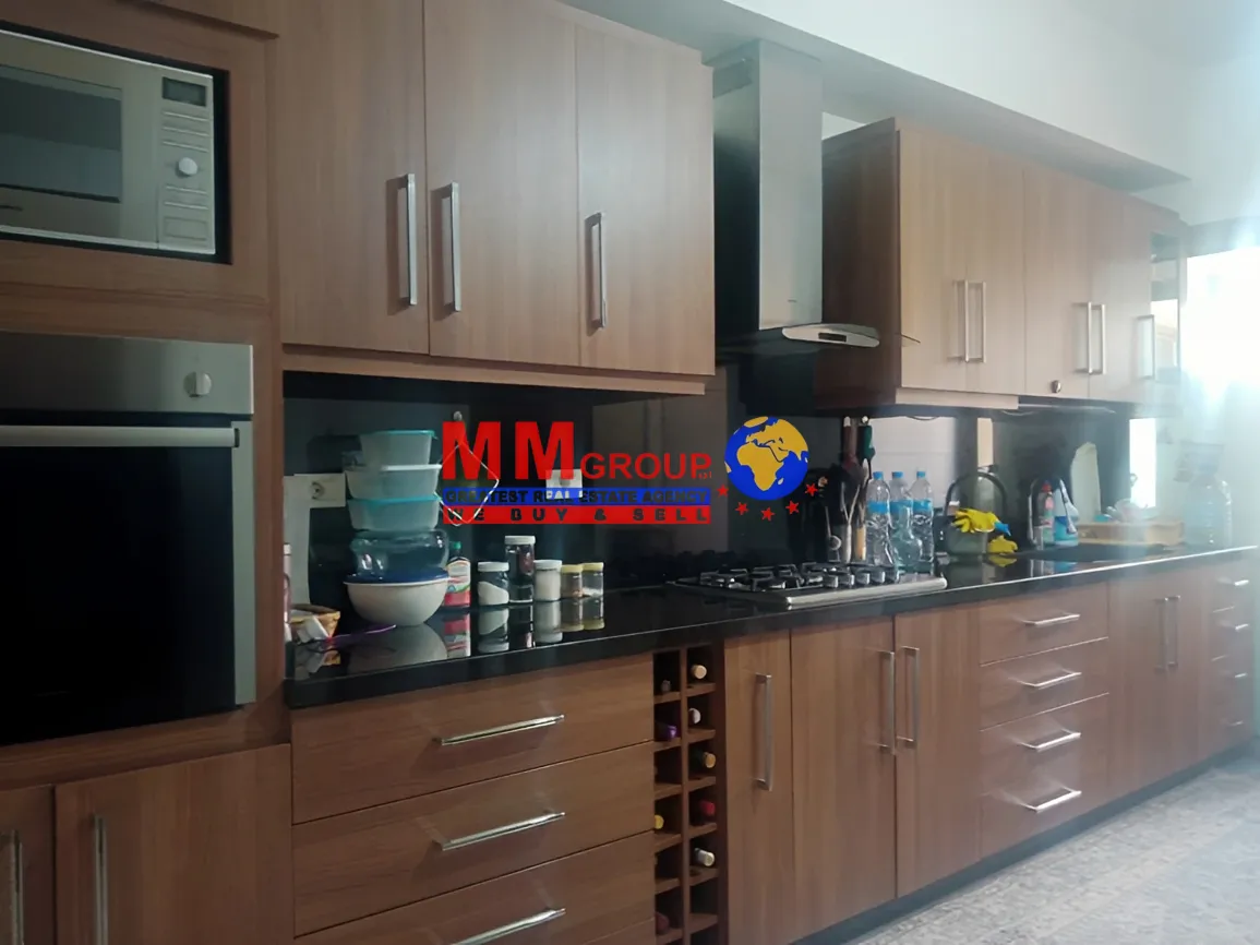 Apartment for sale in Beit Meri