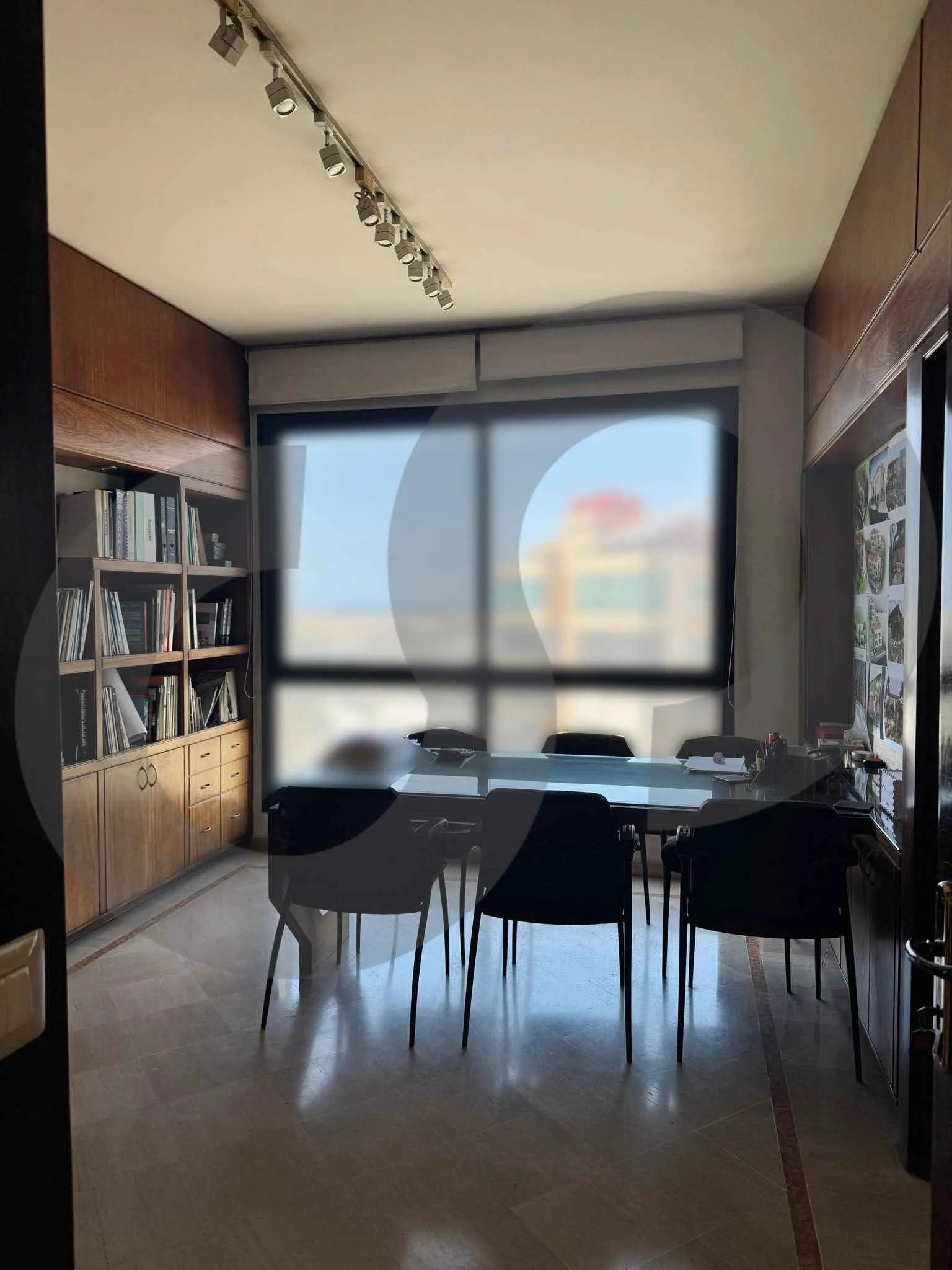 Office for Rent in Chouaifet El Aamroussieh