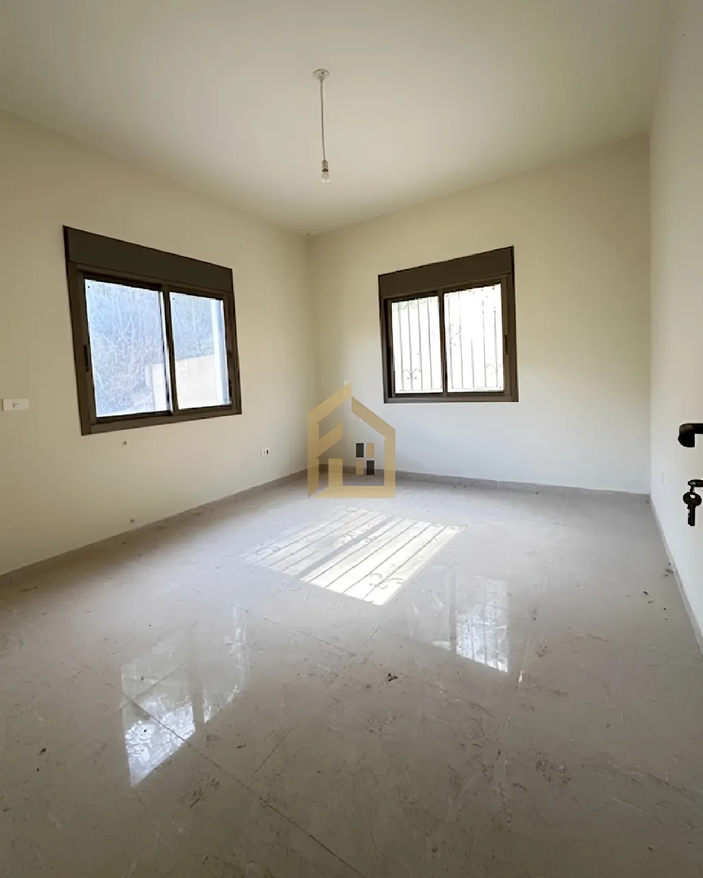 Apartment for sale in Chouit, Lebanon - 2 bed, 2 bath