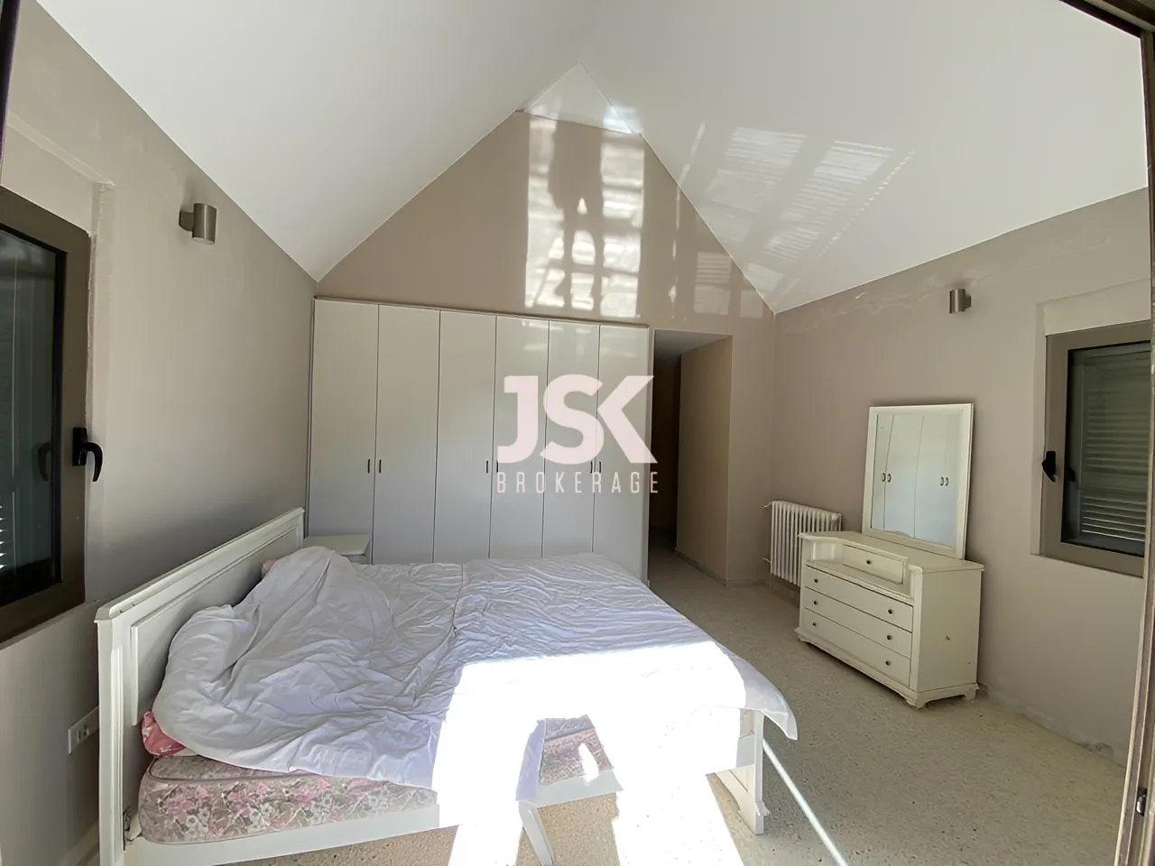 Villa for Sale in Laqlouq