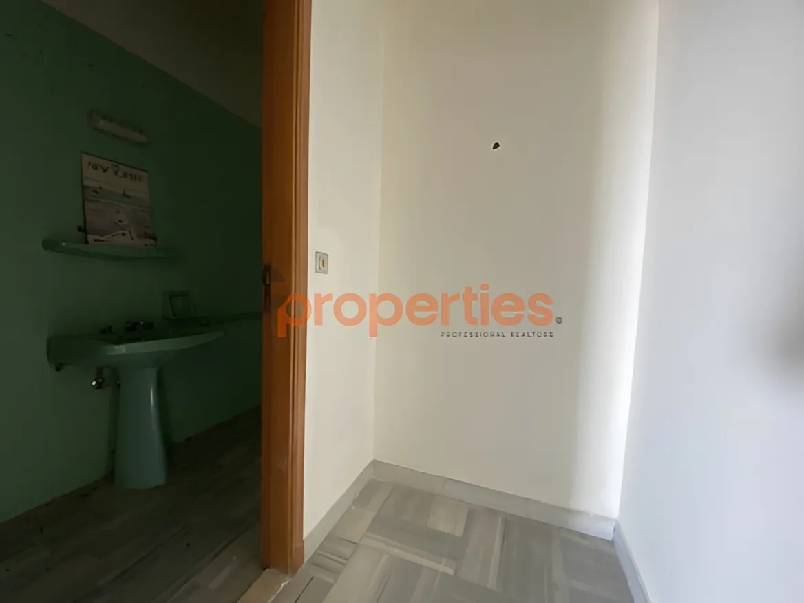Office for Rent in Jal El Dib