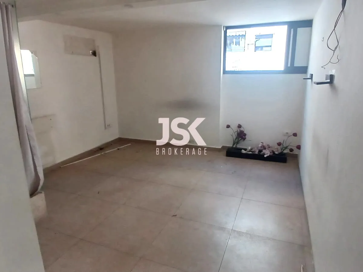 Office for Rent in Jdeideh