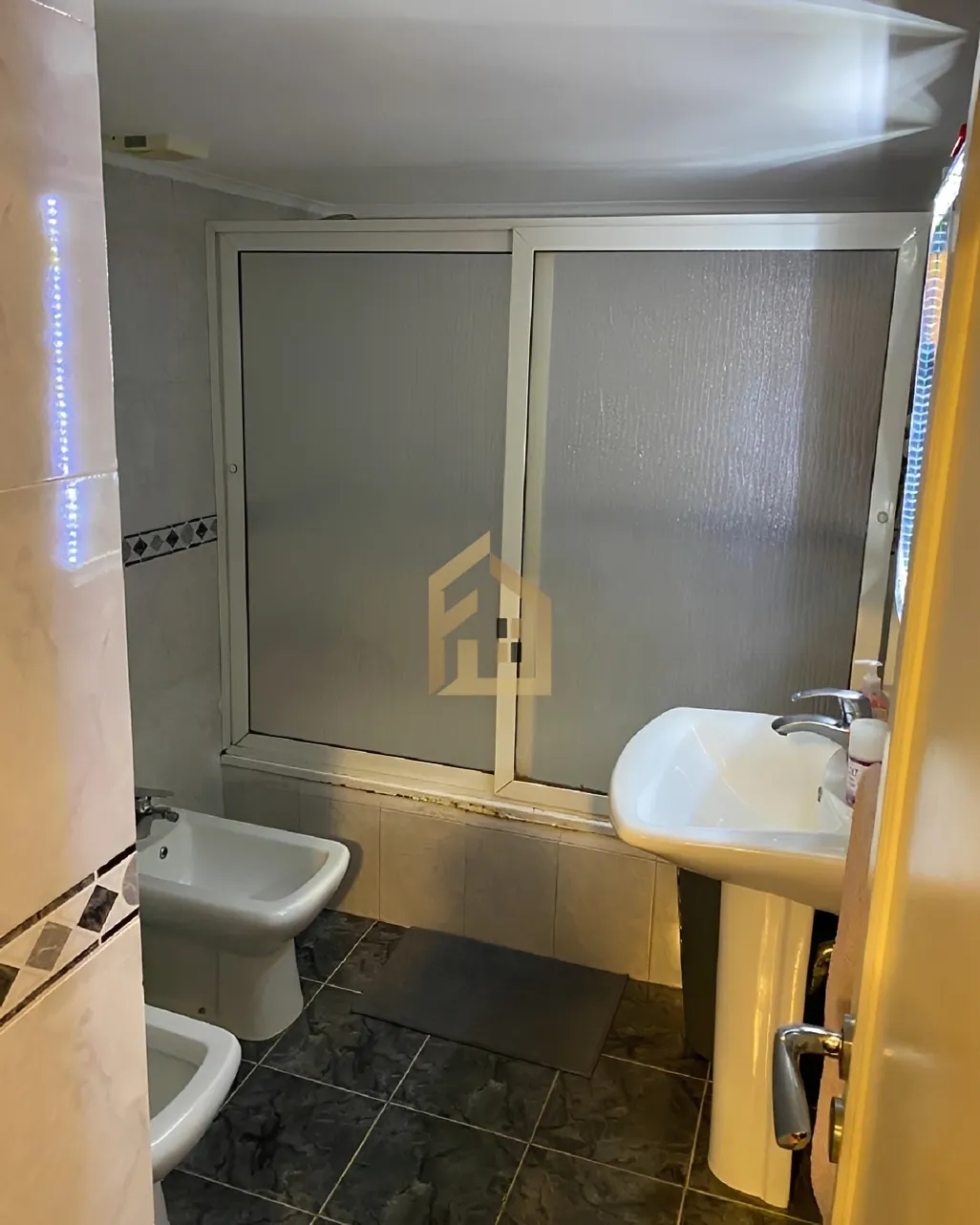 Apartment for rent in Dbayeh, Lebanon