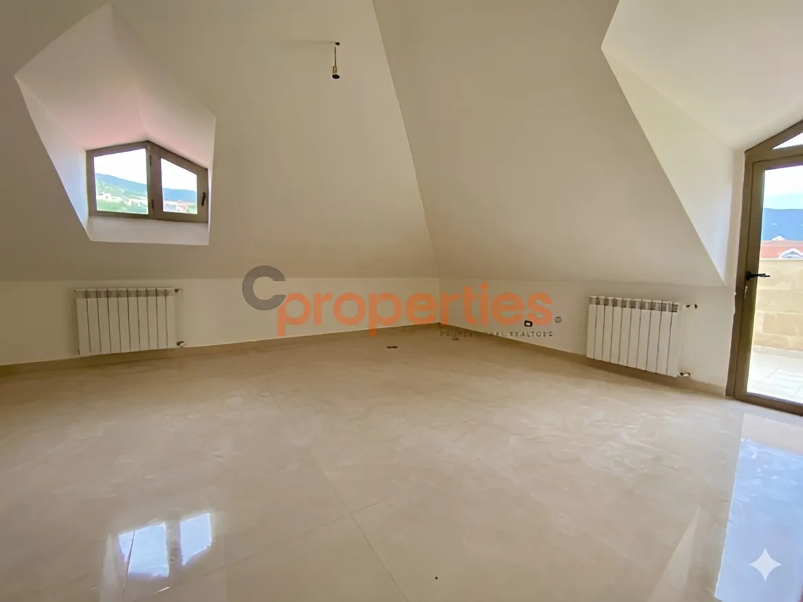 Apartment for Sale in Adma w Dafnah