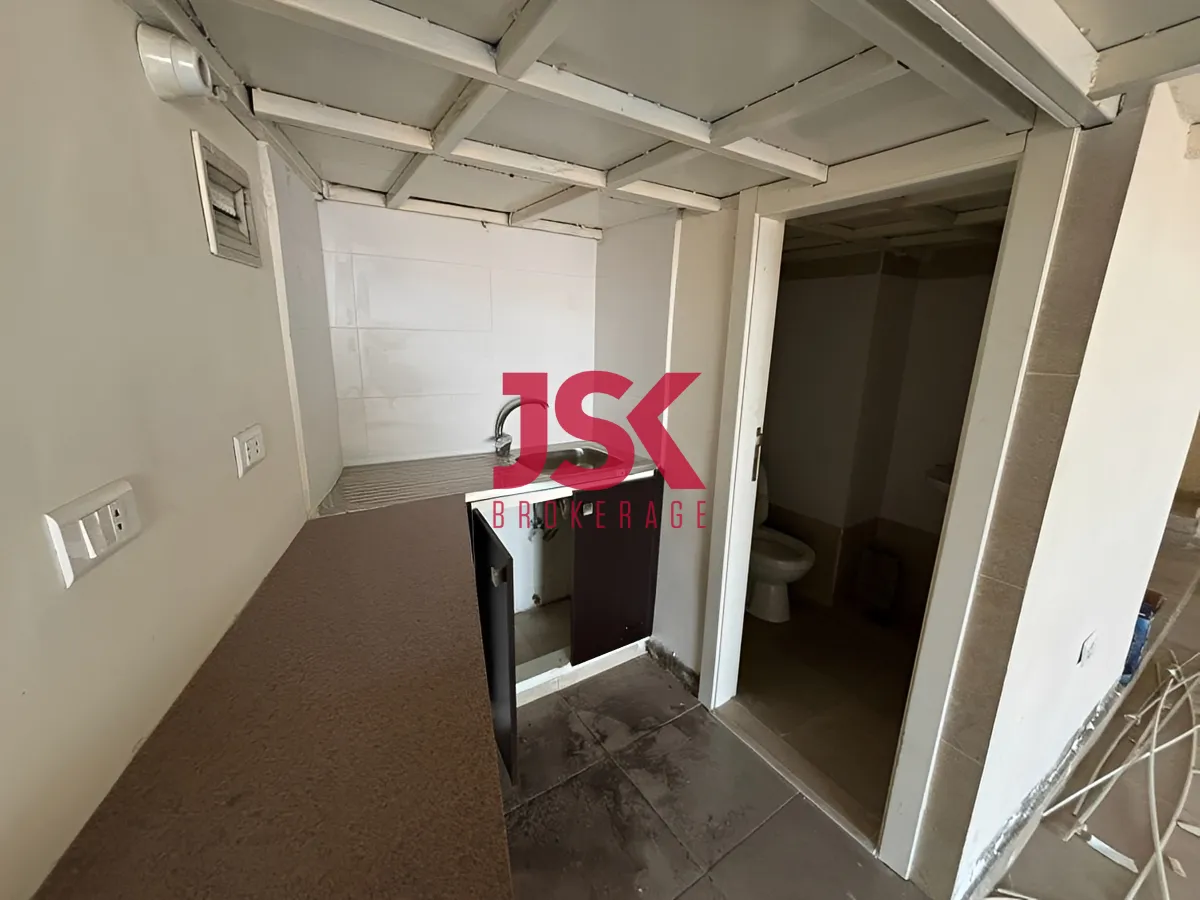 Shop for rent in Mtaileb